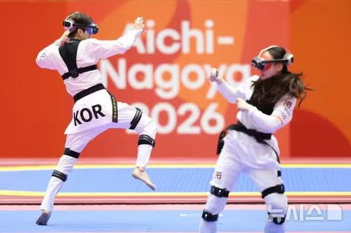 Em gái Châu Tuyết Vân giành huy chương bạc taekwondo ảo ASIAD 2026