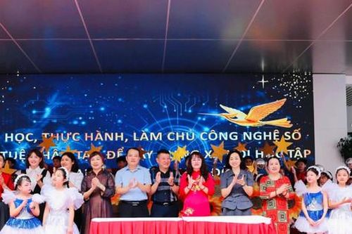Phường Phương Liệt gắn học tập suốt đời với kỹ năng số và AI