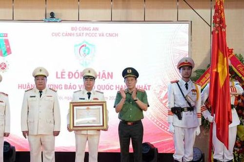 Hành trình 65 năm đầy tự hào của lực lượng cảnh sát PCCC và CNCH