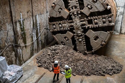 Mỹ chỉ đào 20m, Nhật cũng chỉ xuống 40m, còn lý do Nga đào ga tàu điện ngầm sâu tận 70m được giải thích thế này