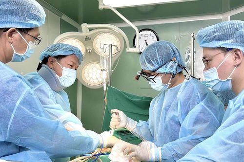 Thẩm mỹ công nghệ cao: Làm đẹp nhưng phải an toàn