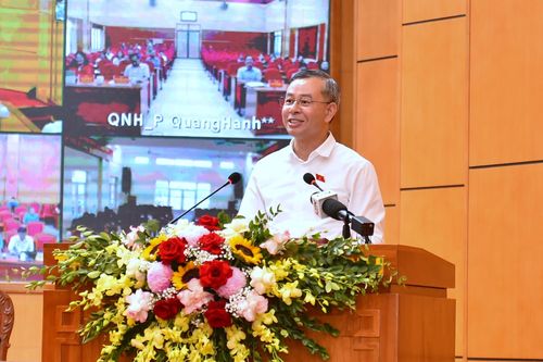 Bộ Tài chính tính cách hạn chế tác động của giá điện