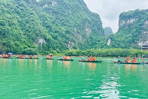 Khi sức hút điểm đến trở thành áp lực