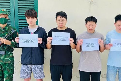 Quảng Trị bắt nhóm đối tượng tổ chức, môi giới cho người nước ngoài xuất, nhập cảnh trái phép
