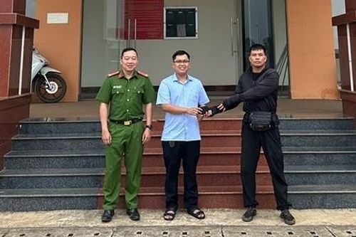 Việc tử tế