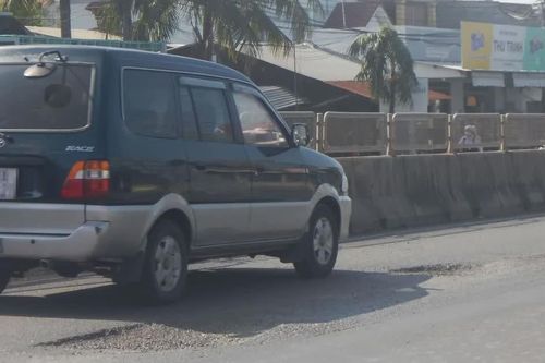 Khẩn trương xử lý hư hỏng trên quốc lộ 1 qua tỉnh Lâm Đồng