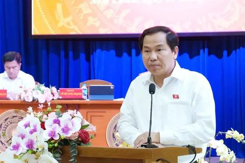 Cử tri kiến nghị tháo gỡ, giải quyết tình trạng thiếu sách giáo khoa, ngập đô thị