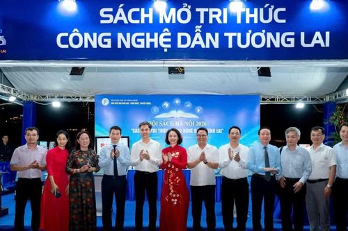 Khai mạc Hội Sách Hà Nội lần thứ XI tại không gian phố đi bộ Hoàn Kiếm