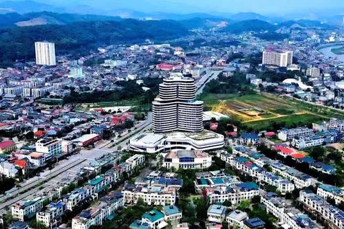 Lào Cai: Tăng trưởng GRDP 9 tháng đạt 9,09%, phấn đấu tăng trưởng cả năm trên 10%