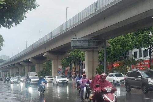 Dự báo thời tiết ngày 4/10: Bắc Bộ chuyển lạnh, Nam Bộ mưa dông