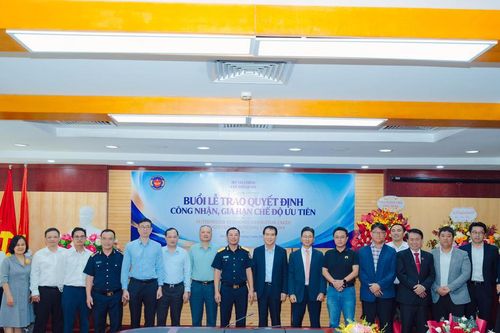 15 năm Chương trình Doanh nghiệp ưu tiên: Số doanh nghiệp được áp dụng cơ chế tăng gấp 8,22 lần