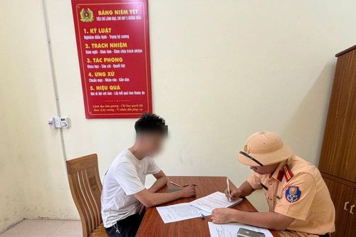 Bỏ chạy, lạng lách trước đầu xe CSGT, nam thanh niên bị xử lý