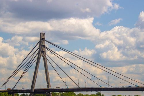 Nga tấn công cây cầu huyết mạch thứ 2 ở Kiev