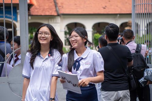 Kiến nghị bỏ thi tốt nghiệp THPT 'đáng xem xét, suy nghĩ'