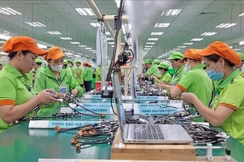 Kinh tế 9 tháng 'tăng tốc' ấn tượng