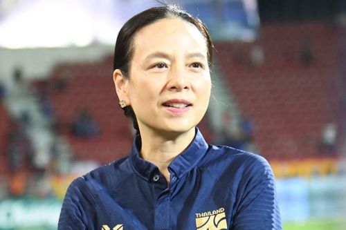 Madam Pang quyết định im lặng khi tuyển Thái Lan bị FIFA trừ điểm