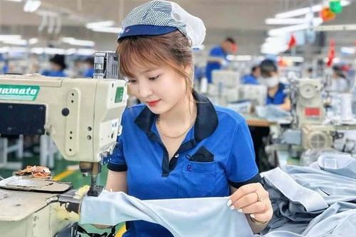 GDP quý III tăng 9,95%, 12 địa phương tăng trưởng hai chữ số