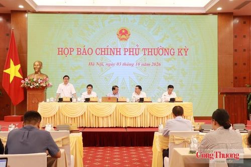 Bộ Công Thương thông tin về thúc đẩy phát triển điện mặt trời mái nhà