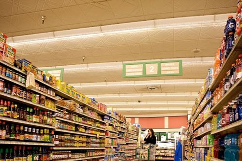 Thị trường nội địa tăng tốc, khẳng định vai trò bệ đỡ của nền kinh tế
