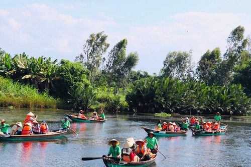 Sinh kế bền vững gắn bảo tồn đa dạng sinh học