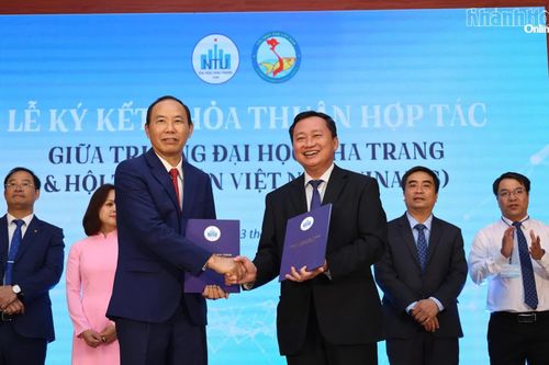 Trường Đại học Nha Trang ra mắt diễn đàn kinh tế biển