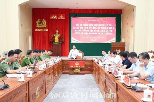 Hội nghị giao ban kiểm đếm và đôn đốc tiến độ xây dựng các trường phổ thông nội trú liên cấp các xã biên giới