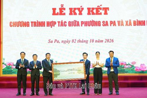 Lễ ký kết hợp tác giữa xã Bình Lư và phường Sa Pa 'Chung dãy Hoàng Liên – Nối liền khát vọng'