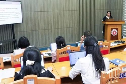 Trường Đại học Hùng Vương đẩy mạnh chuyển đổi số trong quản lý, đào tạo