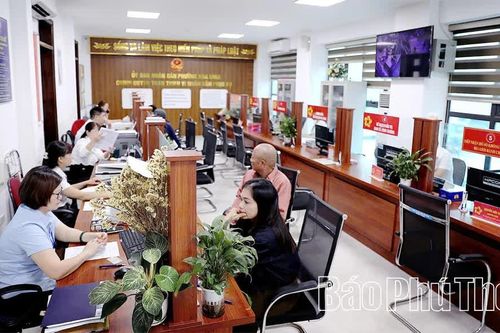 Để chuyển đổi số đến gần hơn với người dân