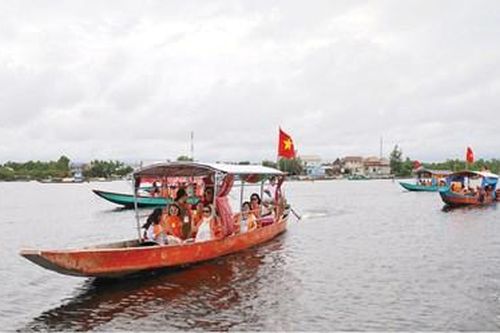 Kết nối, tăng thêm tour, tuyến đến Huế
