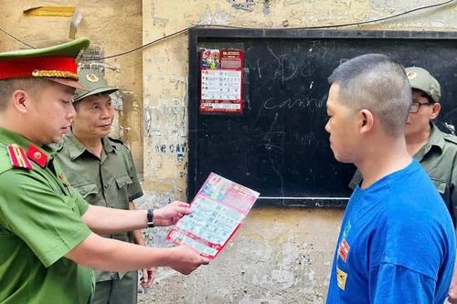 Công an phường Láng: Những tờ thông báo giúp gần dân hơn