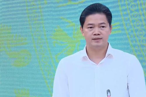 Bộ Y tế: Đề xuất quản lý giá theo vòng đời, tăng mua sắm tập trung