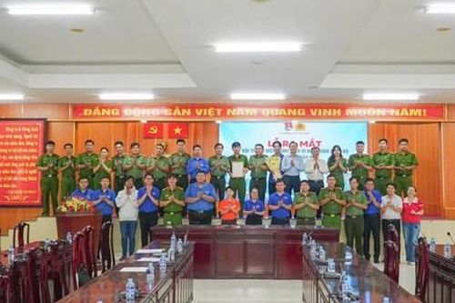 Phường Thủ Dầu Một ra mắt 'Đội thanh niên xung kích vì Nhân dân phục vụ'
