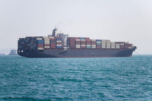 Tàu chở dầu liên tiếp bị tập kích khi đi qua eo biển Hormuz