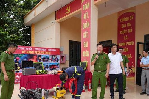 Xã Liên Minh đưa kỹ năng phòng cháy chữa cháy, cứu nạn, cứu hộ về cơ sở
