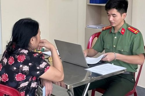 Bình luận sai sự thật, người phụ nữ 69 tuổi bị phạt 12,5 triệu đồng