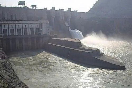 Huế điều tiết hồ chứa thủy điện, thủy lợi ứng phó với mưa lớn