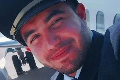 Vũ khí cơ phó dùng để tấn công cơ trưởng trong buồng lái máy bay của FlyDubai