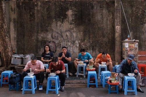 Nơi ăn sáng sớm nhất Hà Nội