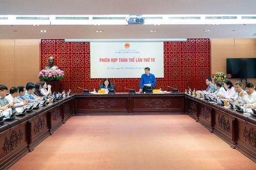 Quản lý giá thiết bị y tế, ngăn chặn tình trạng mua bán lòng vòng để nâng giá thiết bị y tế