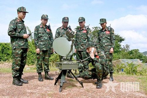 Lữ đoàn Thông tin 80 (Quân khu 4): Công tác chính trị trở thành 'mạch sống'