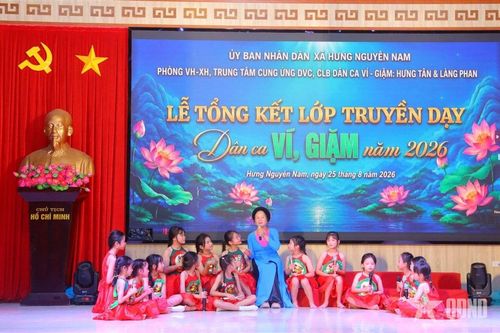 Nghệ nhân hát mãi điệu ví, giặm