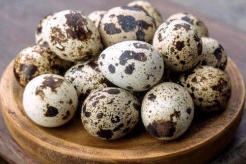 Luộc trứng cút bao nhiêu phút để chín vừa, dễ bóc vỏ?