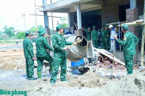 Xây dựng môi trường giáo dục an toàn ở khu vực biên giới (bài 2)
