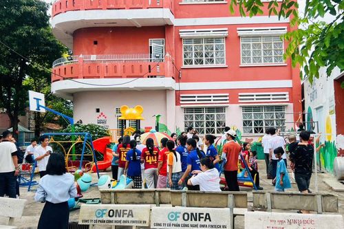 Phát huy vai trò của người Việt ở nước ngoài trong gìn giữ ngôn ngữ, bản sắc văn hóa dân tộc