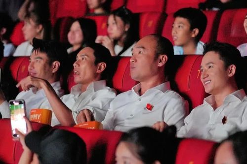 Phim Việt được chiếu 'giờ vàng' tại rạp