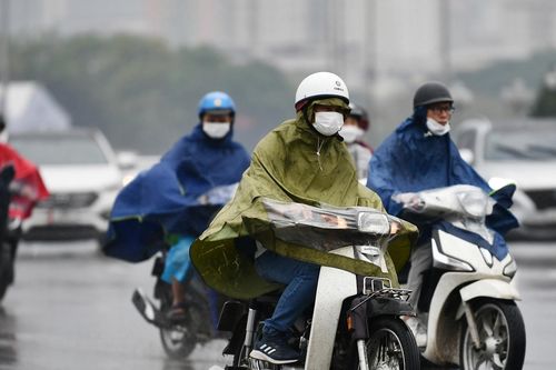 Dự báo thời tiết 4/10/2026: Không khí lạnh tràn về, miền Bắc mưa giông, có nơi rét