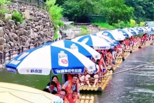 Chi hơn 310 tỷ đồng, người đàn ông biến vùng núi nghèo thành điểm đến nổi tiếng