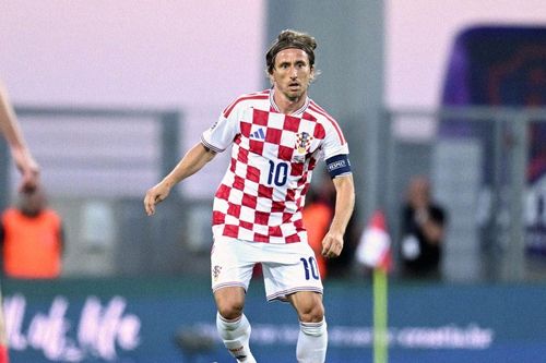 Luka Modric nói chuyện đau lòng khi Croatia thua Anh 0-7