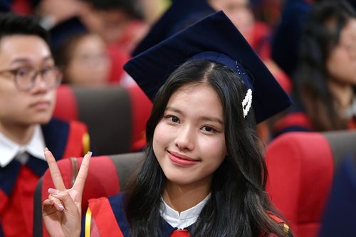 Một bộ quản lý 41 trường đại học, một khối ngành có gần 800.000 sinh viên